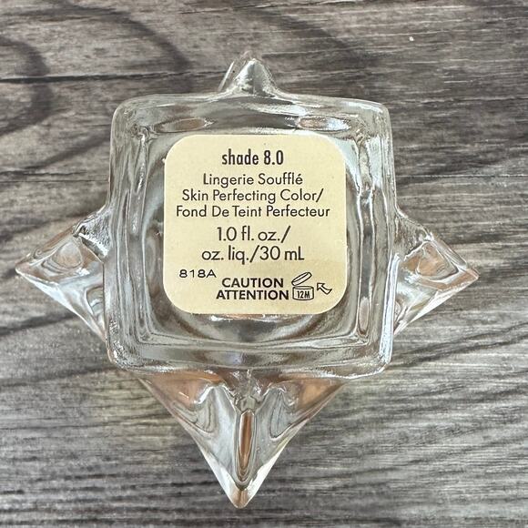 Stila Lingerie Souffle Skin Perfecting Color Water-based Mousse Foundation 30 ml - Picture 6 of 6